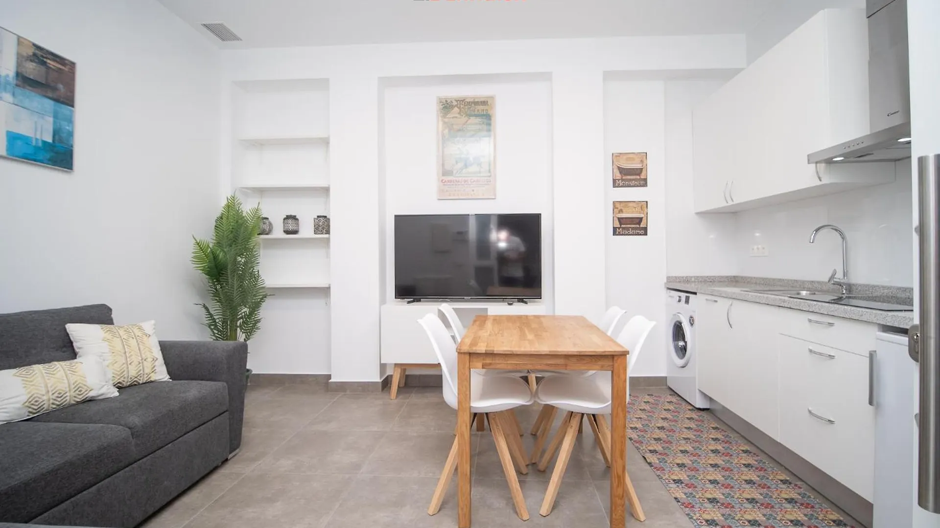 El Anfitrion - Argueeso 8 Apartment Sanlucar de Barrameda Spain